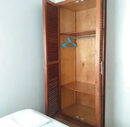 Two Bedrooms With Free Wifi, Netflix,youtube Apartment Manila
